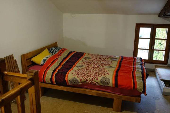 Maison de campagne pour 6 personnes, avec Terrasse ainsi que Jardin et Vue à Gémozac - 3
