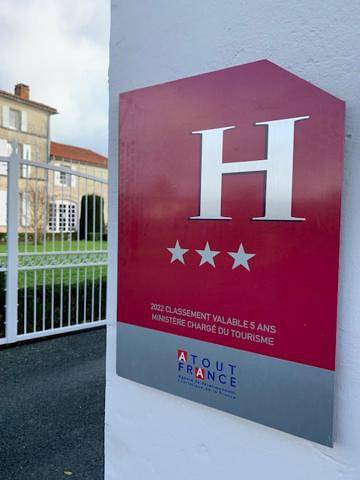 Hôtel pour 2 personnes, avec jardin à Tonnay-Boutonne - 2