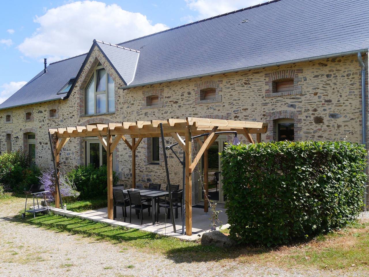 Familienhaus 7 Pers, Natur & Freizeit, Haustiere erlaubt, Wlan in La Selle-Craonnaise, Mayenne