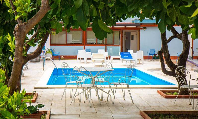 B&b per 2 persone, con Balcone e Terrazza nonché Giardino e Piscina a Capaccio