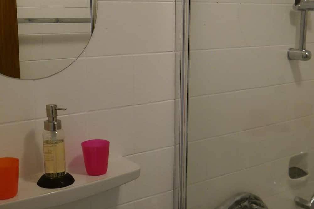 Ganze Wohnung, Ferienwohnung Brunsbachtal - Appartement/Fewo, Dusche, Wc, 1 Schlafraum in Hückeswagen, Oberbergischer Kreis