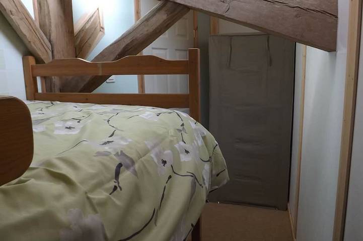 Landhaus in ruhiger Umgebung in Benest, Charente