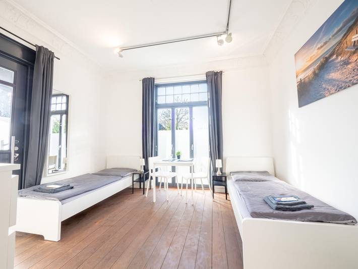 Ferienwohnung für 8 Personen, mit Terrasse und Garten in Bargteheide