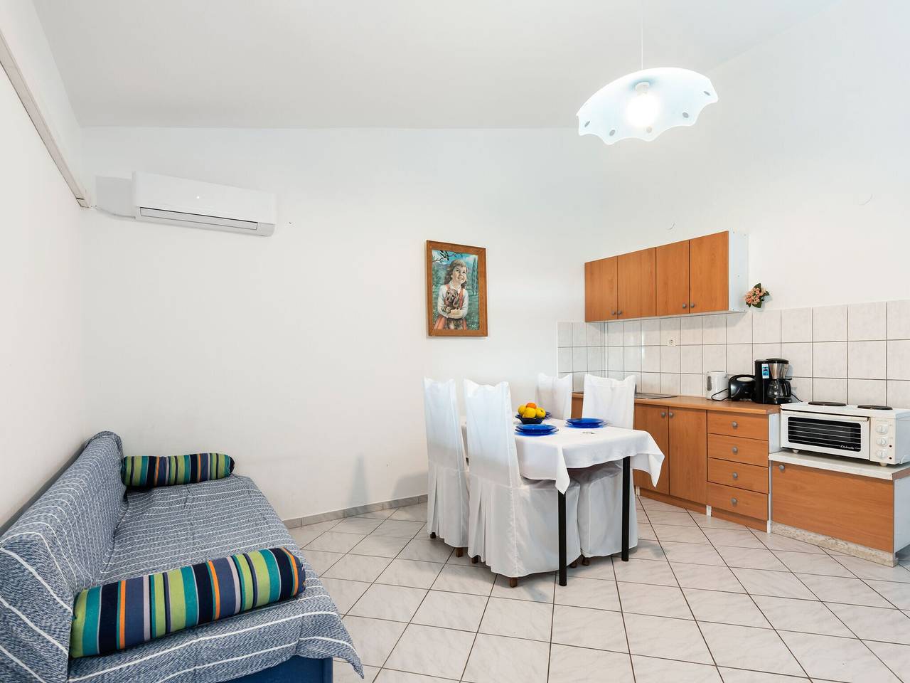 Ferienhaus in Jasenice nahe Maslenica Strand in Maslenica, Zadar
