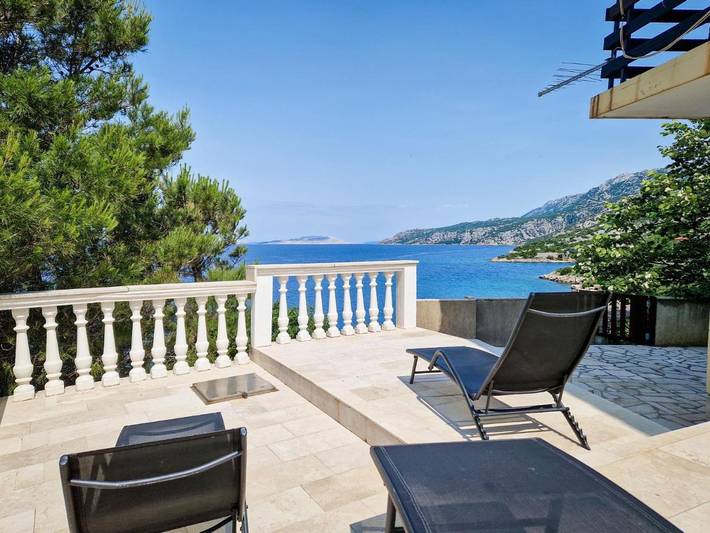 Ferienhaus für 10 Personen, mit Balkon und Terrasse
