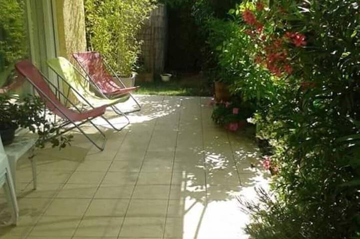 Maison de vacances pour 4 personnes, avec jardin et terrasse à Vinsobres