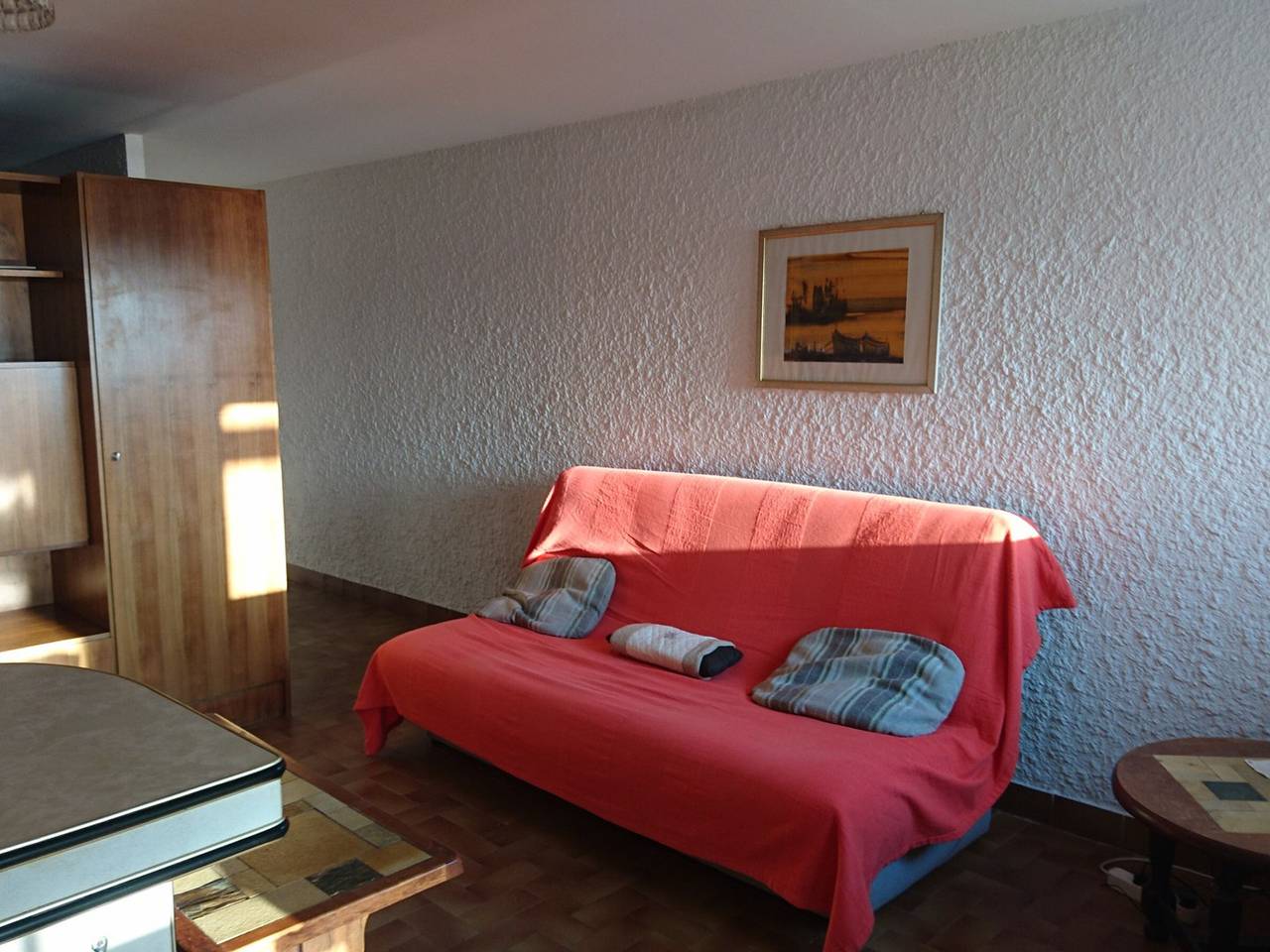 Entire apartment, T2 Apartment in Balaruc-les-Bains, view of the pond, air-conditioned, private parking, Wifi in Balaruc-les-Bains, Côte d'Améthyste