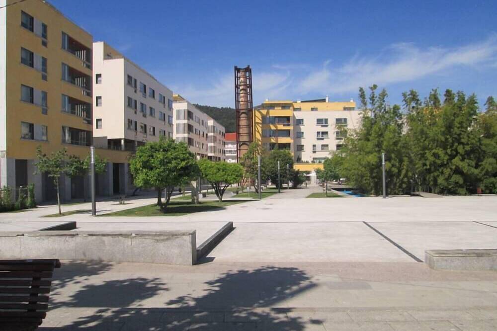 Entire apartment, Bueu: apartment/ flat - 3 rooms - 2/4 personshouse with garden in Bueu, Rías Baixas