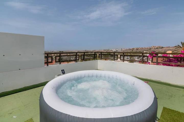 Maison d’hôte pour 2 personnes, avec jardin et jacuzzi, animaux acceptés