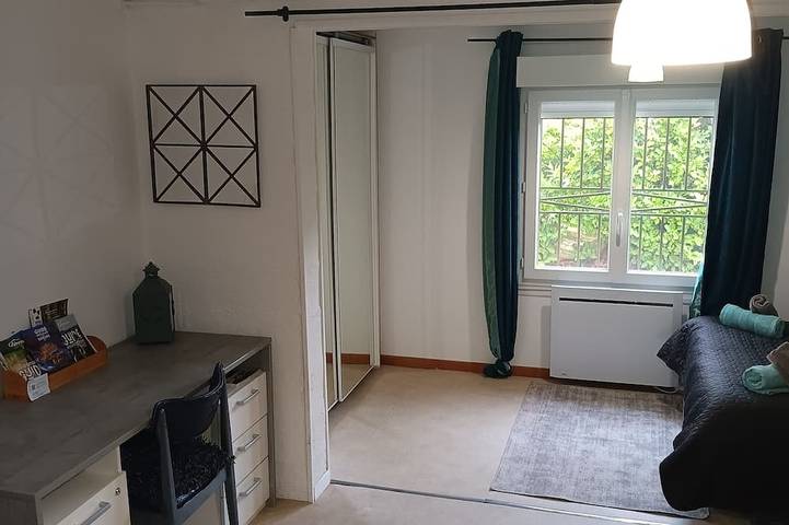 Gîte pour 3 personnes, avec piscine à Saint-Martin-de-Valgalgues - 4