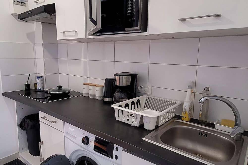 Apartamento entero, Hollyday Apart Paris Saint-Brice Cdg France in Saint-Brice-sous-Forêt, Valle del Oise