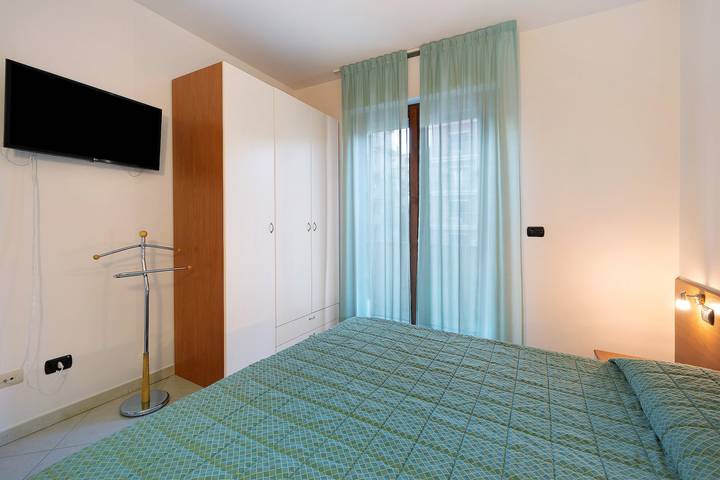 Appartement entier, Appartement 'La Casetta 14' avec vue sur les montagnes, Wi-Fi et climatisation in Loano, Riviera di Ponente