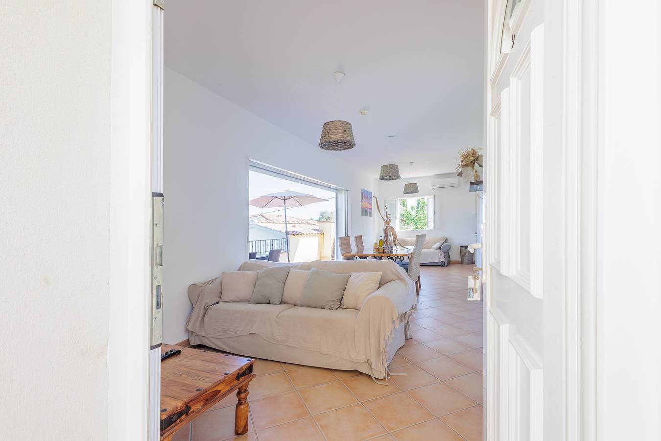 Ganze Wohnung, Ferienwohnung für 6 Personen mit Terrasse in Belgodère, Calvi und Umgebung