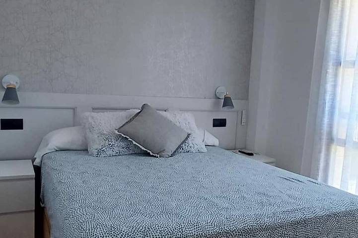 Entire apartment, Beautiful New Apartment - Aragonese Pyrenees - 4 pers in Castiello de Jaca, Aragonese Pyrenees