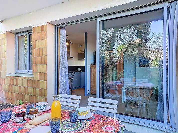 Gîte pour 4 personnes, avec terrasse dans Plage de Nauzan - 2