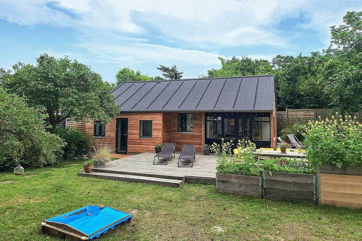 Ferieudlejning for 5 personer, med have og sauna, husdyr tilladt i Vig