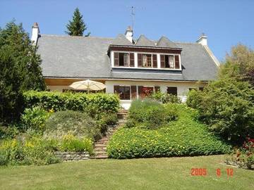 Chambre d’hôte pour 2 personnes, avec jardin ainsi que terrasse et vue à Civray-de-Touraine