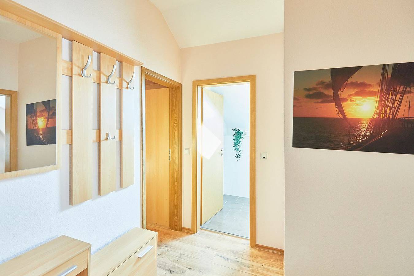 Ganze Wohnung, Dachgeschoss-Appartement für zwei Personen im alten Ortskern in Borkum