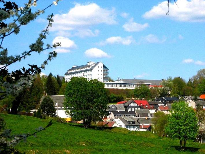Hotel für 6 Personen, mit Balkon und Terrasse sowie Garten und Pool