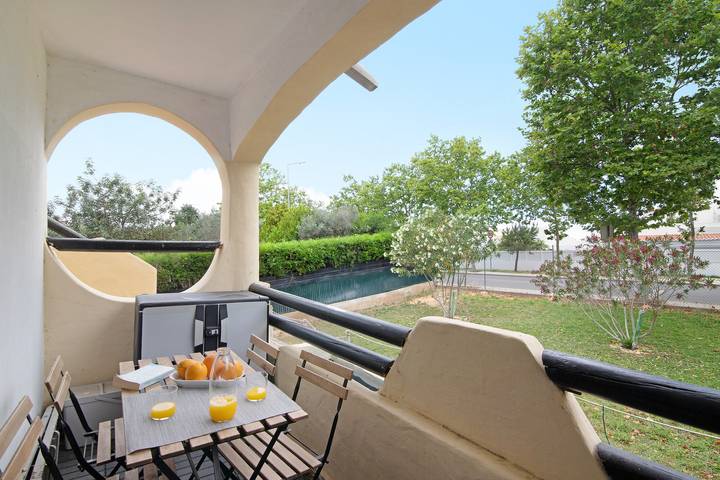 Entire apartment, Apartment 'Alvor Quinta Nova' close to the Sea with Shared Pool & Wi-Fi in Alvor, Faro District