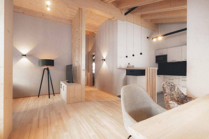 Vakantieappartement voor 6 personen, with uitzicht and kinderzwembad as well as tuin, met huisdier in Lech