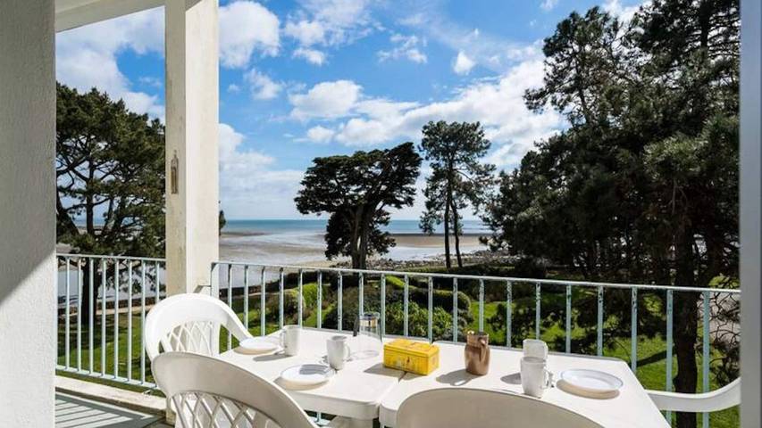 Gîte pour 7 personnes, avec balcon, animaux acceptés dans Plage de Beaumer