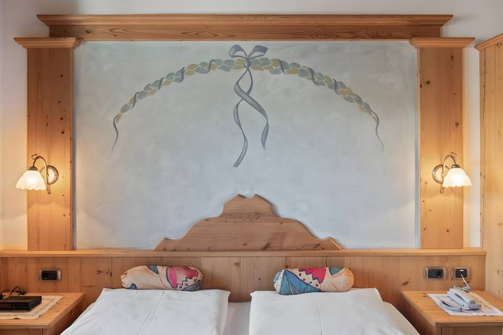 Ganze Wohnung, Ferienwohnung 'Residenz Priska Studio' mit Bergblick, Gemeinschaftsgarten und Wi-Fi in Stubaier Alpen, Ratschings