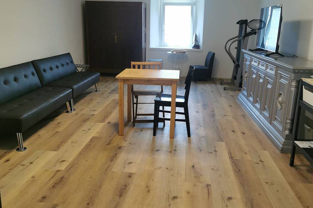 Lavender House Small apartment made from an old village house in Sarnonico, Val di Non
