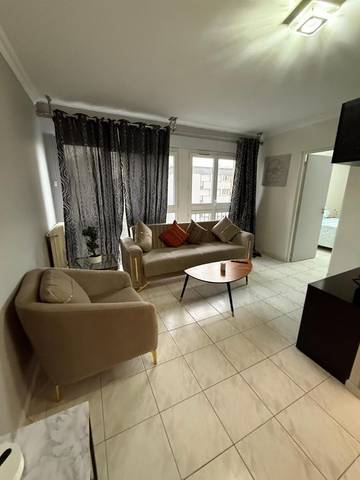 Gîte pour 3 personnes, avec vue et balcon à Saint-Gratien