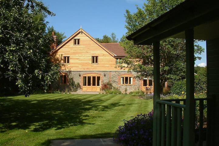 Gîte pour 8 personnes, avec terrasse et jardin, animaux acceptés - 1