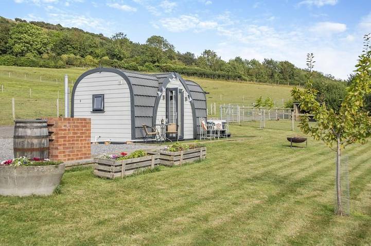 Camping for 2 people, with hot tub, with pets in Somerset