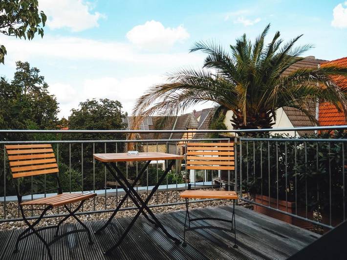 Hotel, mit Terrasse und Garten