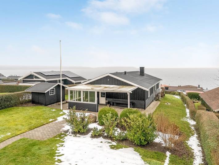 Ferienhaus für 6 Personen, mit Terrasse in Mørkholt