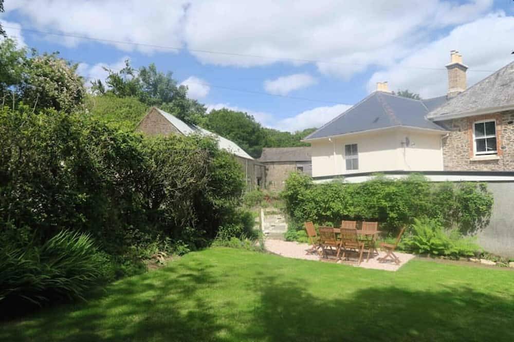 Traditional 3 bedroom Cottage, Dartmoor & Beaches in South Brent, Dartmoor National Park