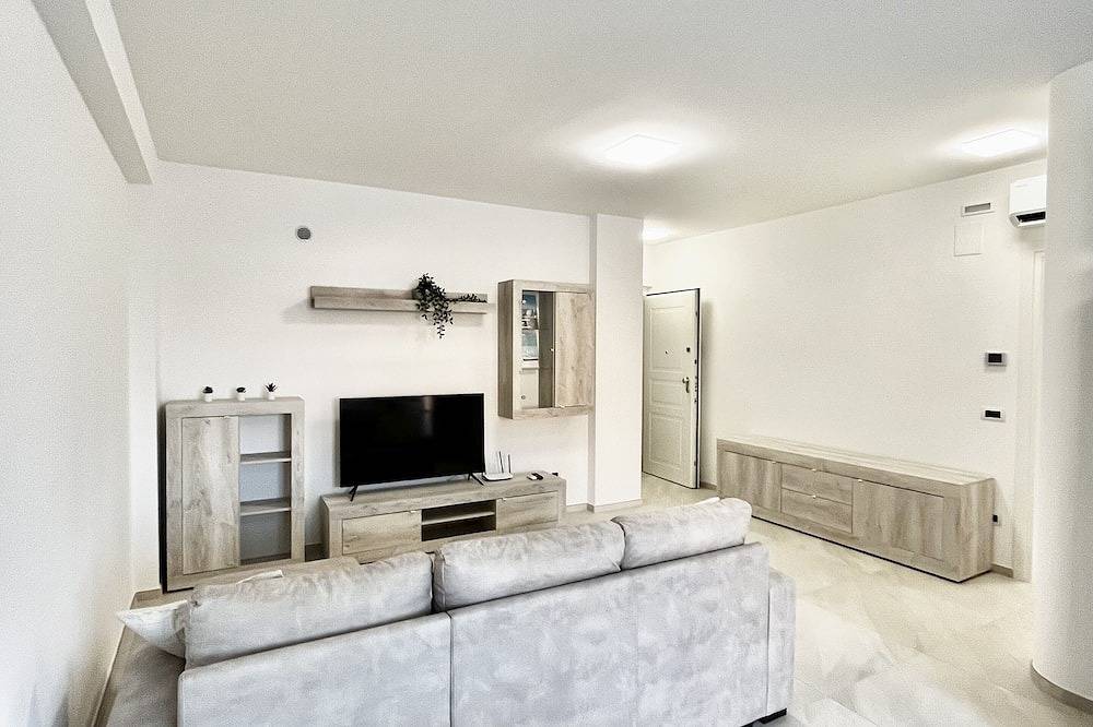 Entire apartment, Sun beach apartment in San Benedetto del Tronto, Riviera delle Palme