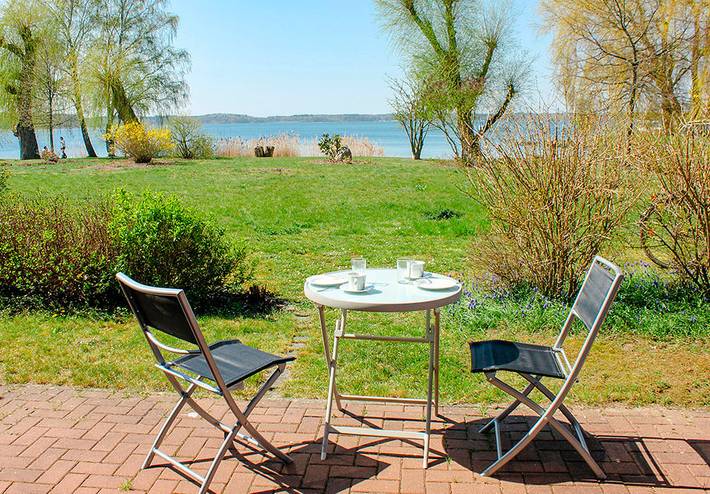 Ferienwohnung für 4 Personen, mit Terrasse und Garten an der Müritz - 2