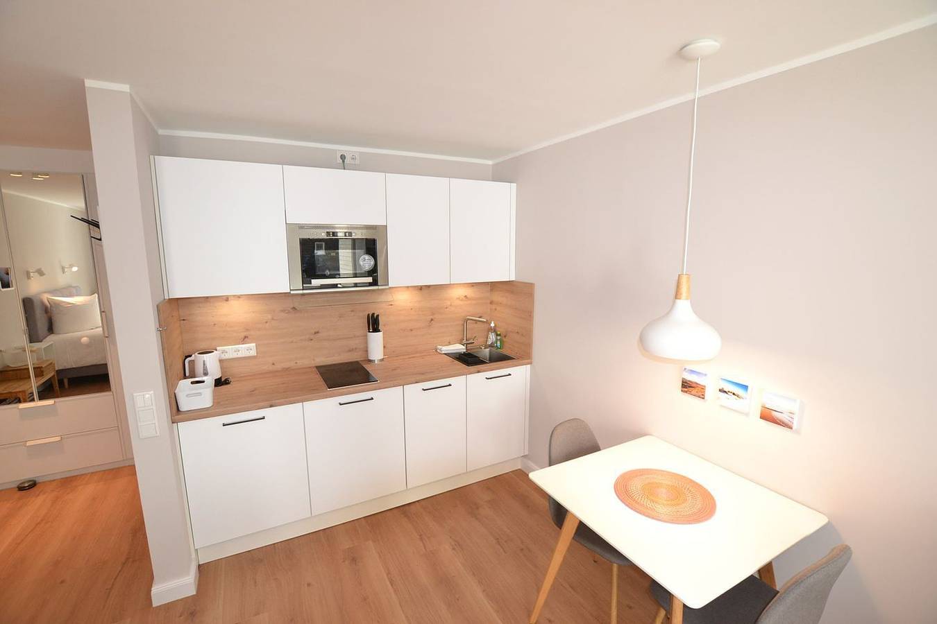 Ganze Wohnung, Modernes Apartment mit überdachtem Balkon im Kurviertel von Westerland in Westerland, Sylt (Gemeinde)