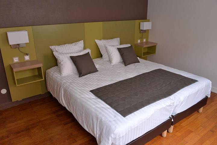 Gîte pour 7 personnes, avec jardin à Grussenheim - 3