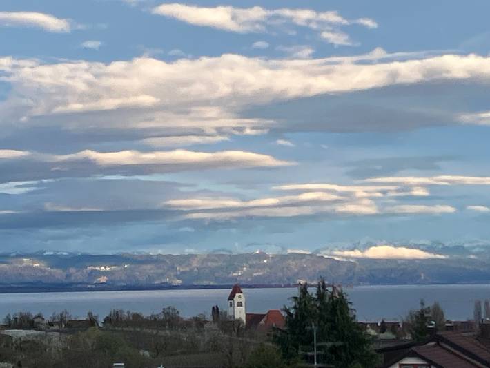 Ferienwohnung für 3 Personen, mit Balkon und Seeblick