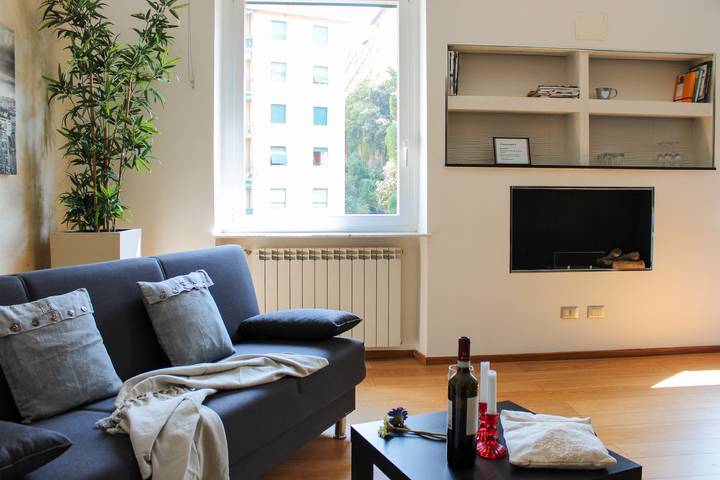 Ferienwohnung für 4 Personen, mit Balkon und Whirlpool in Genua