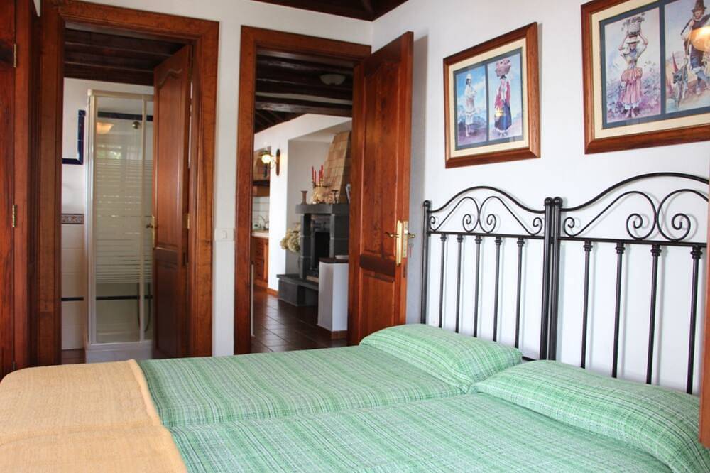 Lina Medina, Spanien in La Polvacera, Breña Baja