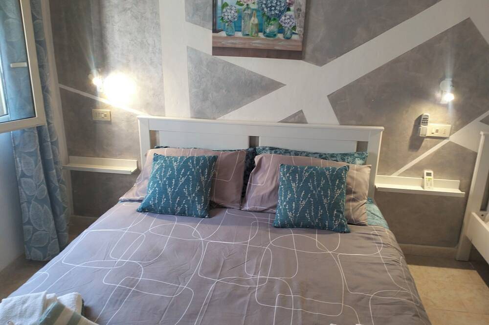 Mery Giò vacation home in San Pietro in Bevagna suitable for families and groups in Manduria, Golfo de Tarento