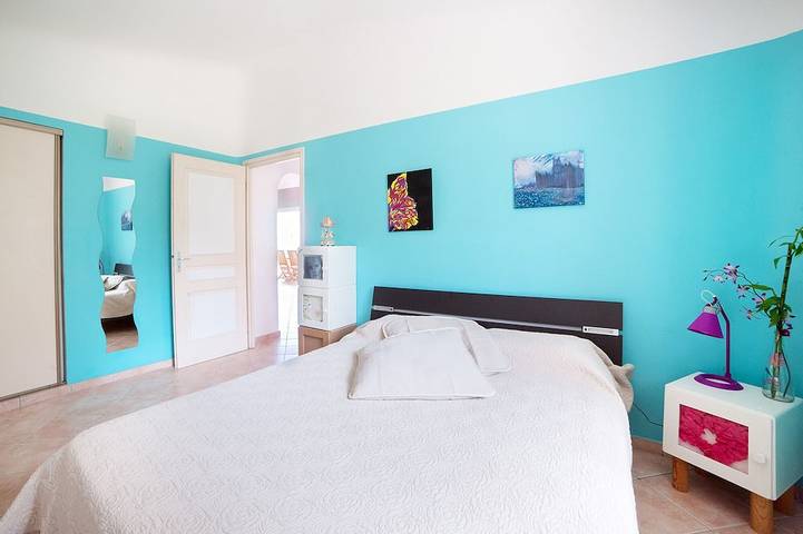 Location de vacances pour 7 personnes, avec jardin et terrasse à San-Gavino-di-Carbini - 4