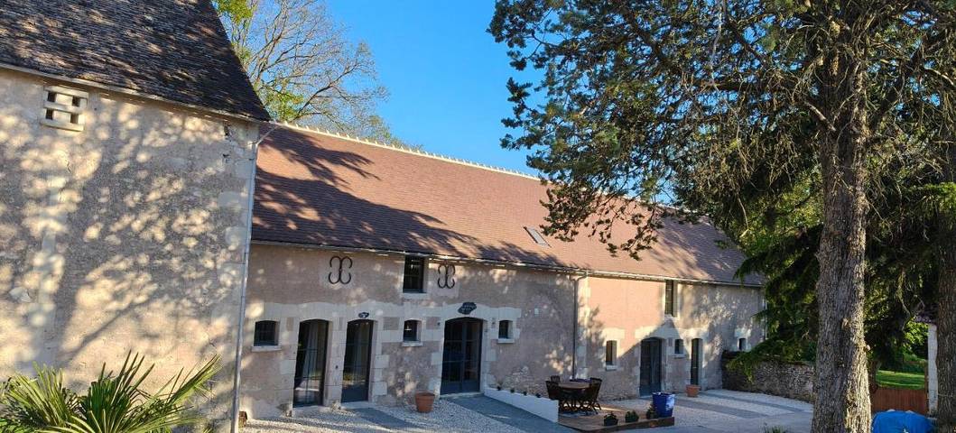 Chambre d’hôte pour 3 personnes, avec vue et jardin, animaux acceptés à Martizay