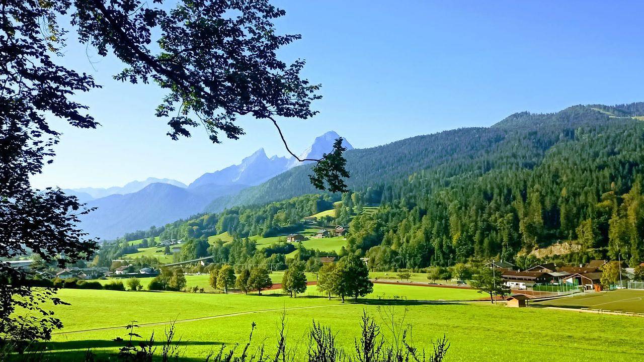 Ganze Ferienwohnung, Ferienwohnung für 2 Personen (28 m²) in Bischofswiesen in Bischofswiesen, Berchtesgadener Alpen
