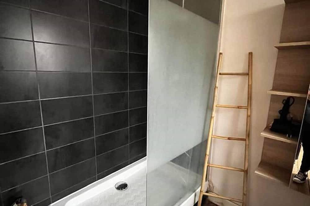 Entire apartment, La Villa Louana - issue - 3 in Aubusson, Aubusson region