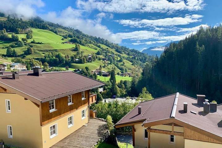 Vakantiehuis voor 8 personen, met terras en sauna in Saalbach