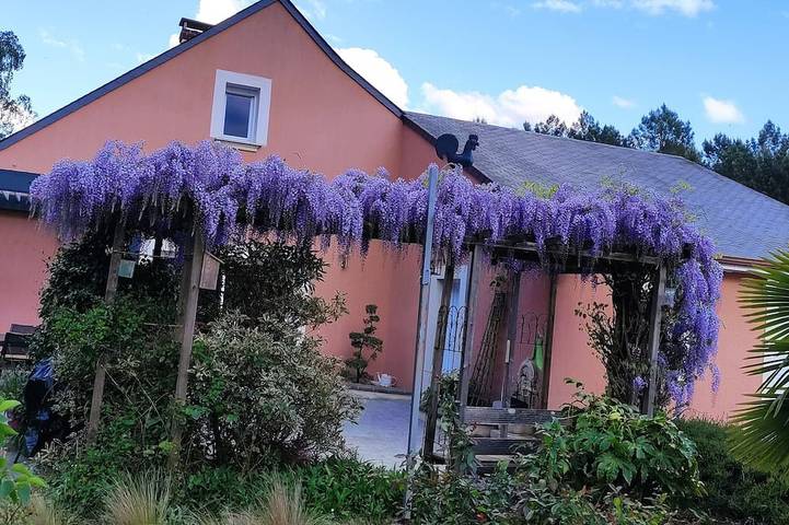 Location de vacances pour 12 personnes dans Château-l'Hermitage