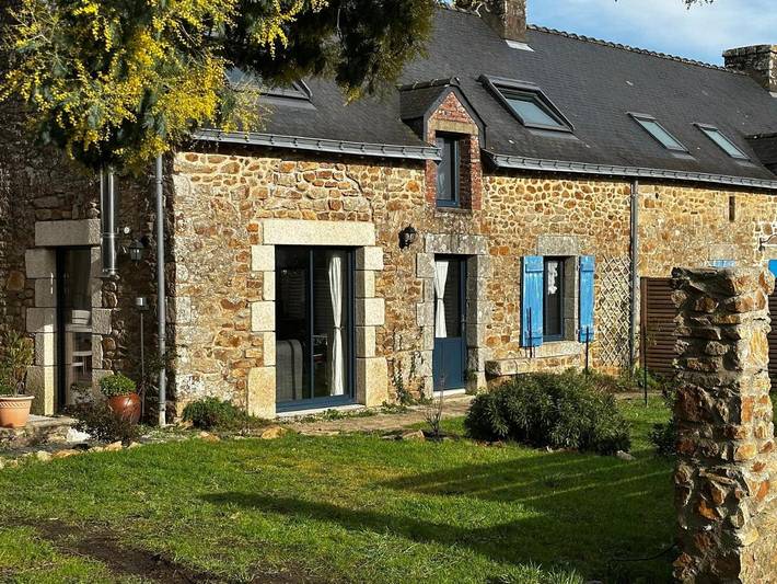 Location de vacances pour 6 personnes, avec jardin, animaux acceptés à Pluneret