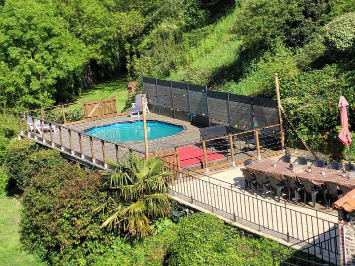 Maison de vacances pour 16 personnes, avec vue et bassin pour enfant ainsi que jardin et piscine - 1